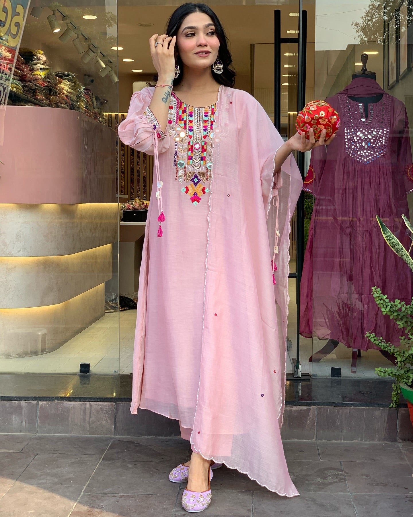 Embroidered Chanderi Silk Suit Set with Organza Dupatta – 3-Piece Premium Ethnic Ensemble