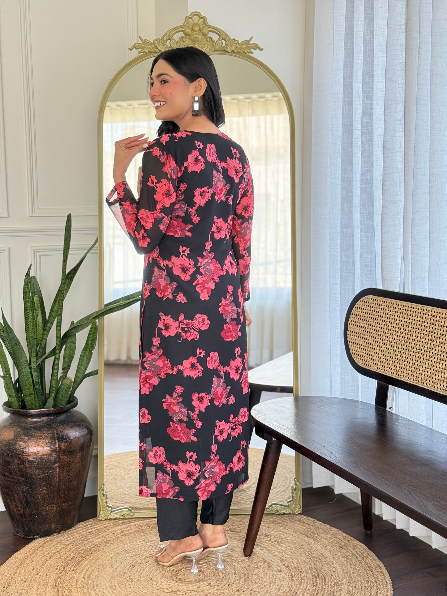 Chanderi Silk Printed Kurti Set with Pant and Dupatta – Casual Wear | Ready to Wear