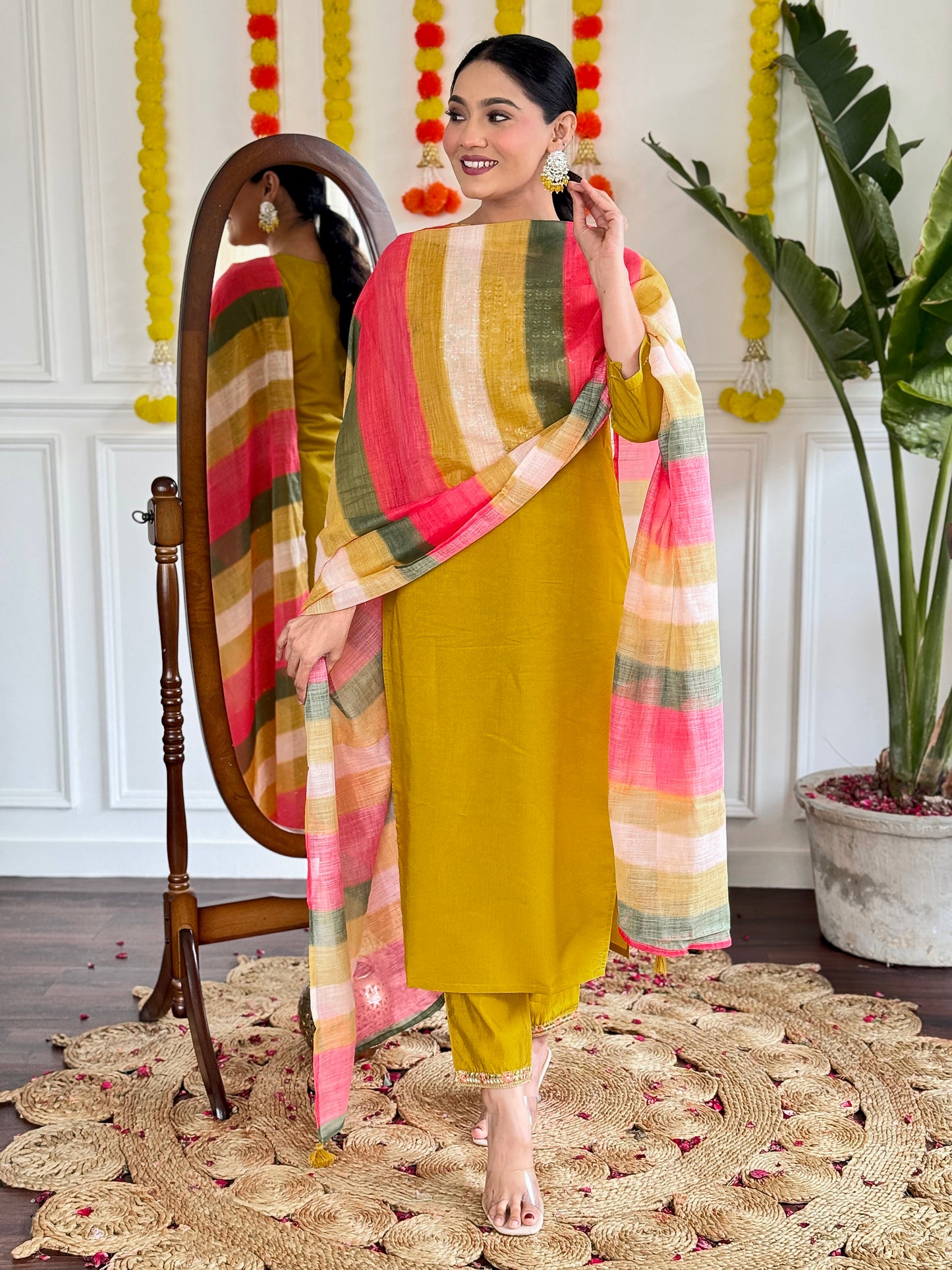 New Embroidered Viscose Chanderi Suit Set with Pure Linen Dupatta – Ethnic Elegance