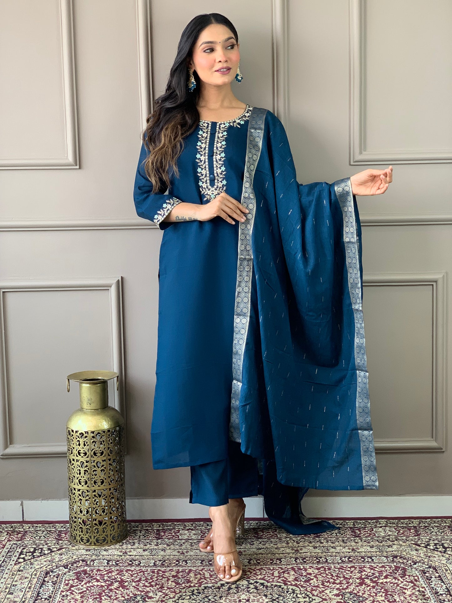 Stylish Viscose Chanderi Kurti Set for Women with Jacquard Dupatta | Traditional 3-Piece Set with Designer Neck & Knee-Length Fit for Women's