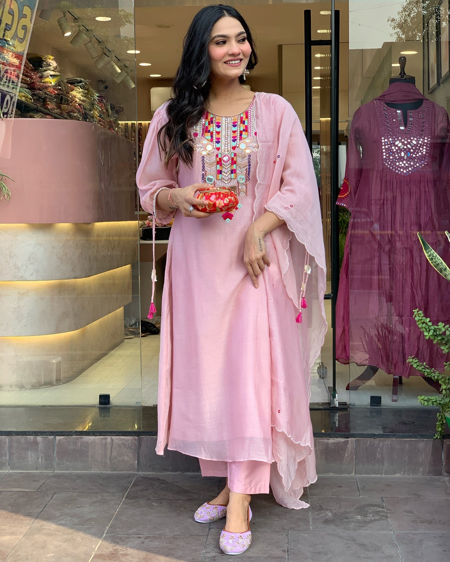 Embroidered Chanderi Silk Suit Set with Organza Dupatta – 3-Piece Premium Ethnic Ensemble