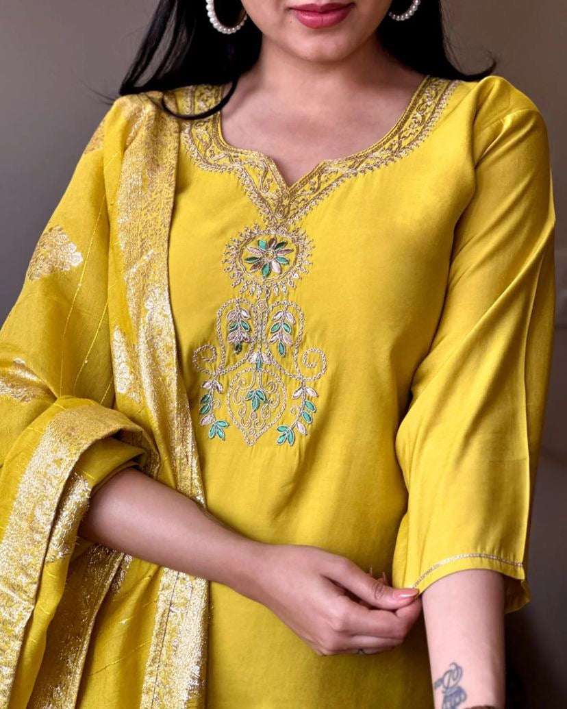 Graceful Ethnic Wear Embroidered Viscose Chanderi Suit Set with Jacquard Dupatta – 3-Piece