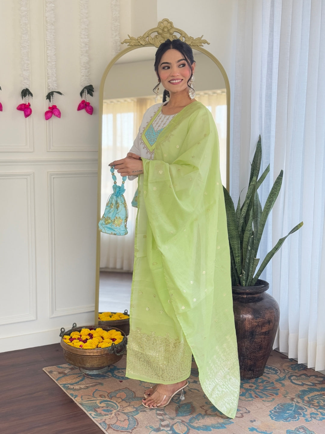 New Charming Viscose Chanderi Suit with Jacquard Dupatta
