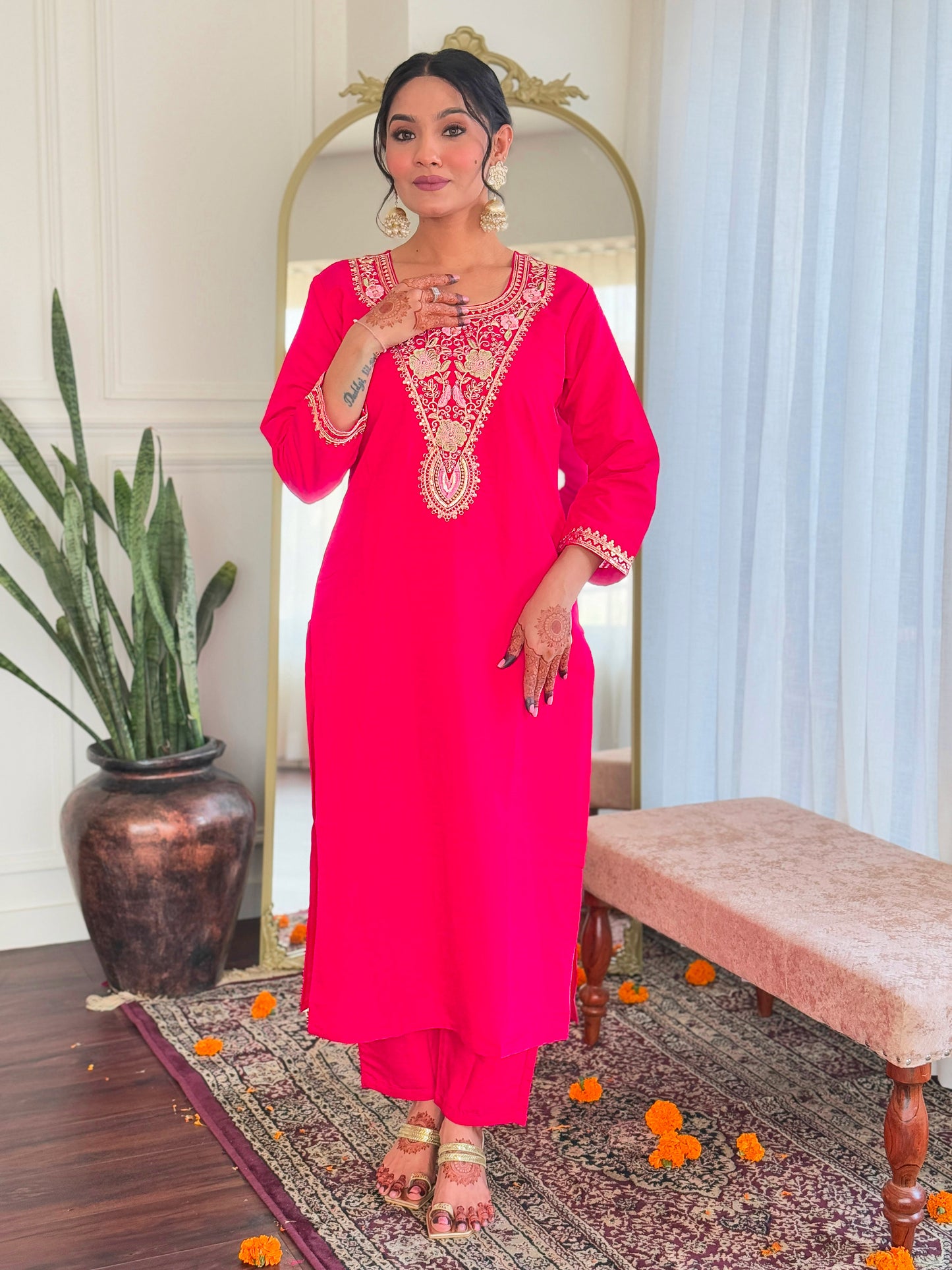 Stylish Embroidered Chanderi Suit with Natural Linen Dupatta