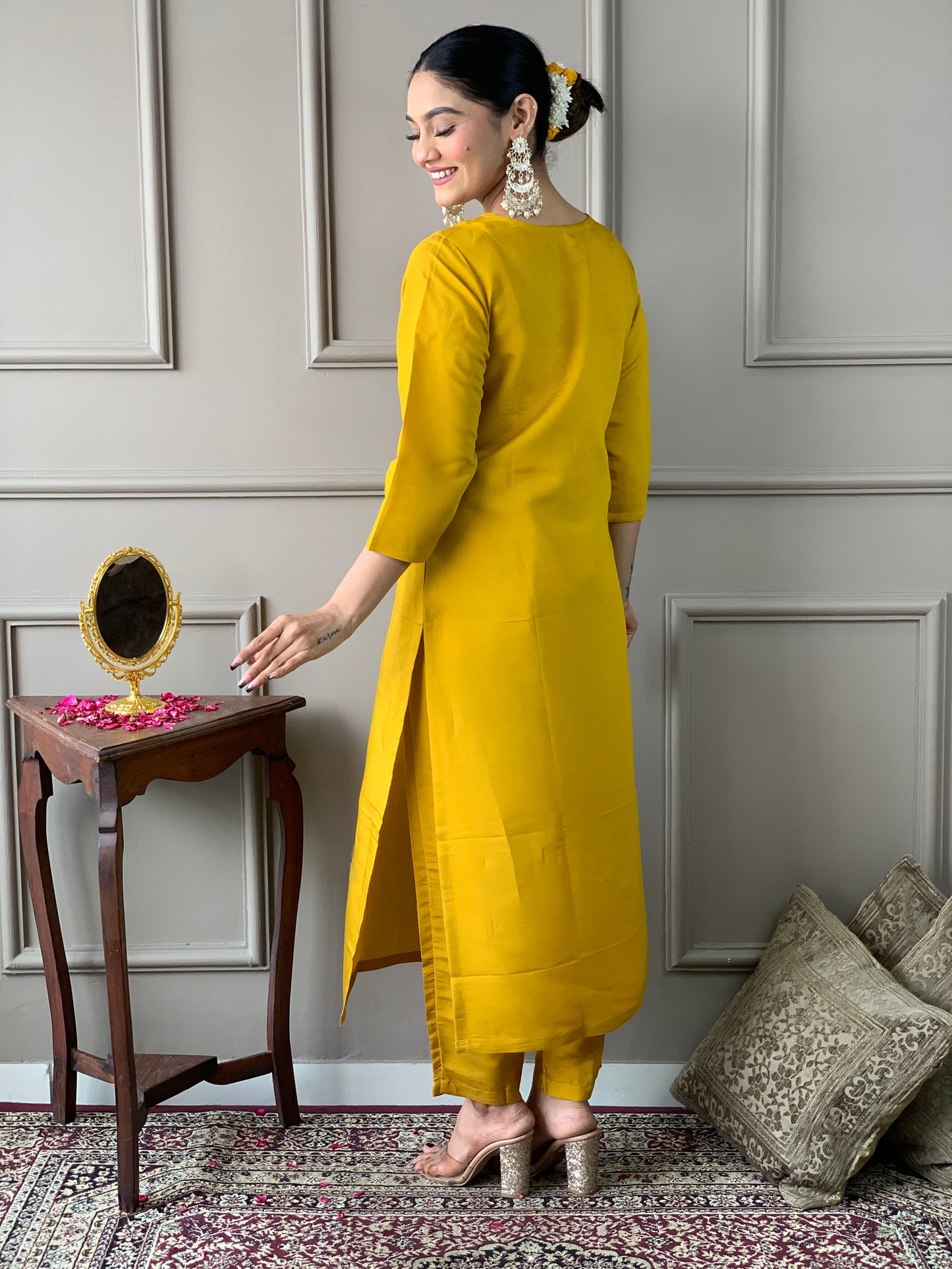 New Stylish Chanderi Embroidered Suit Set with Organza Dupatta