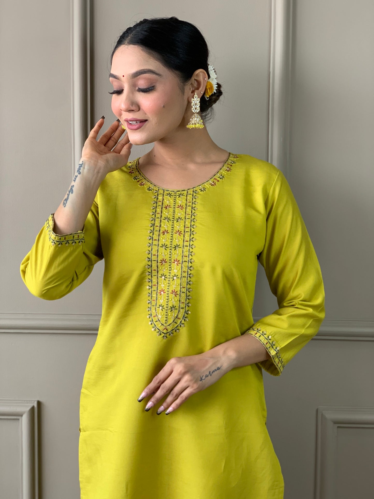Stylish Viscose Chanderi Suit Set for Women – Round Neck & Embroidered Dupatta