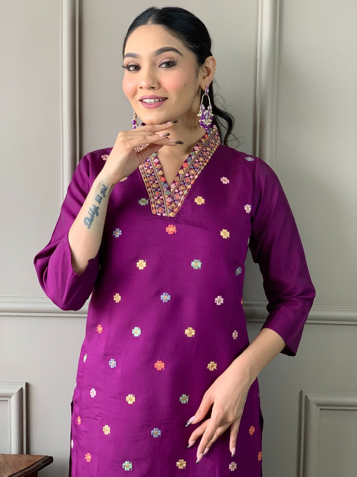 Classy New Look Suit in Viscose Chanderi with Chinon Dupatta