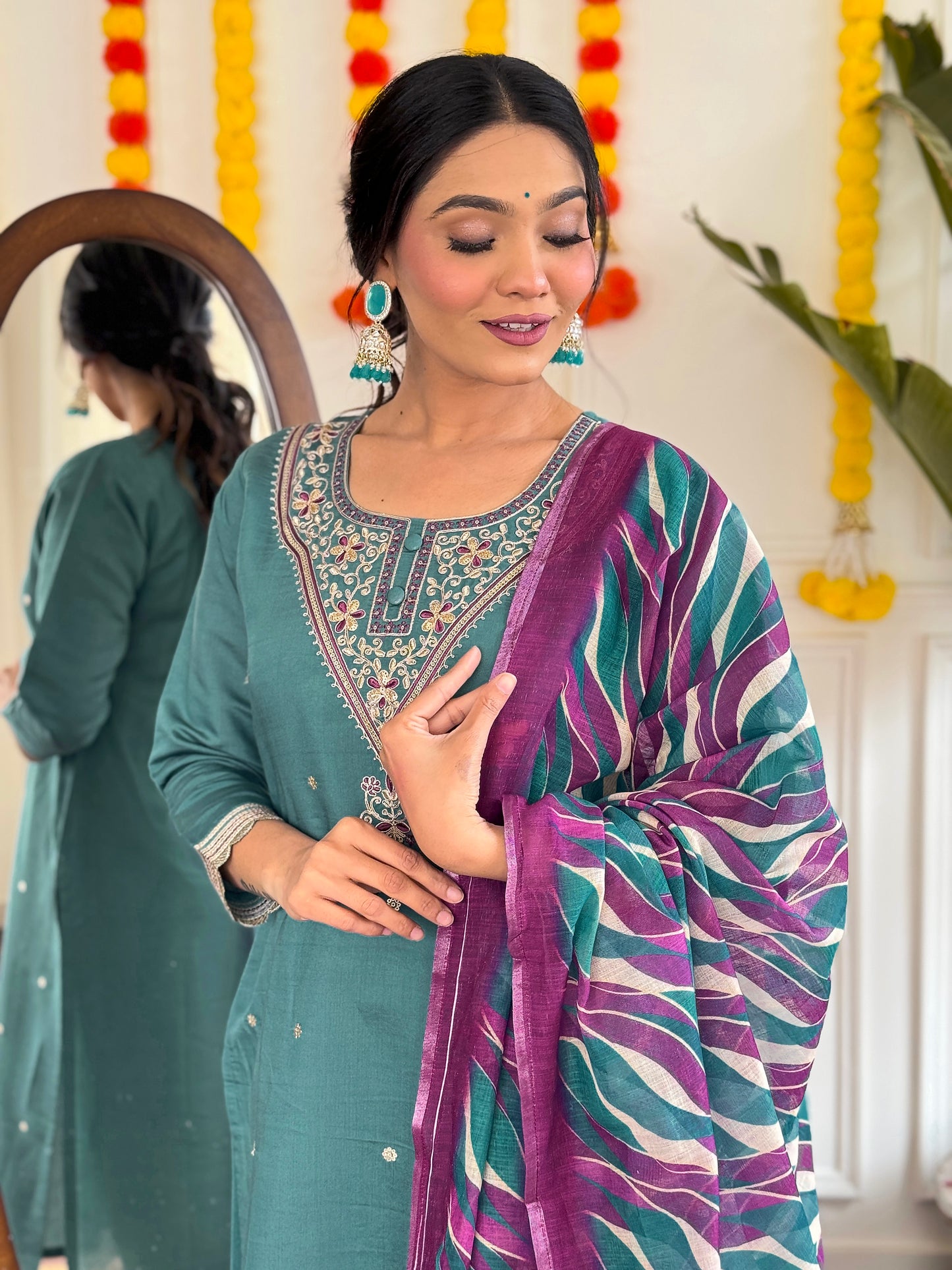 Designer Embroidered Chanderi Suit Set with Natural Linen Dupatta