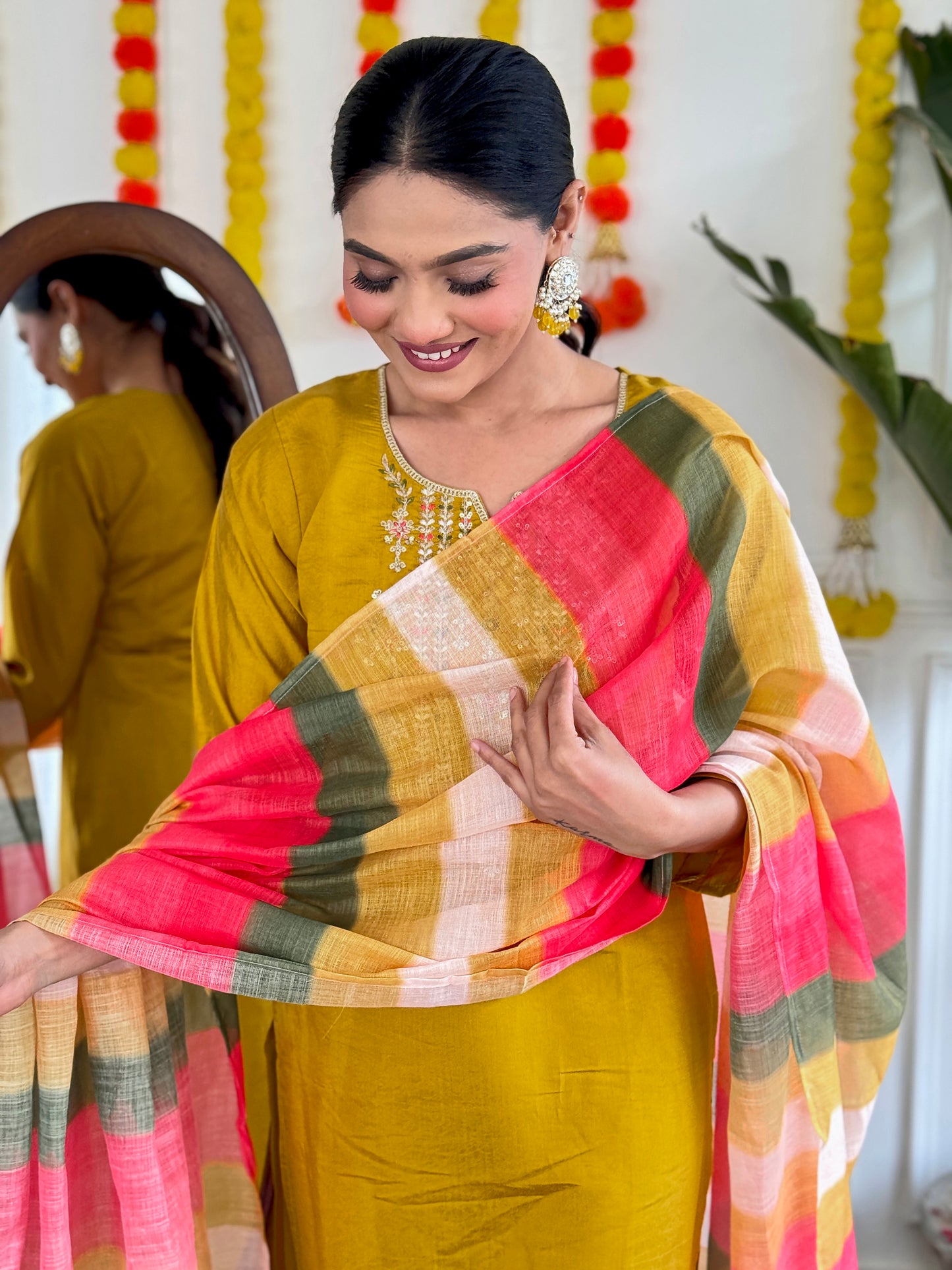 New Embroidered Viscose Chanderi Suit Set with Pure Linen Dupatta – Ethnic Elegance