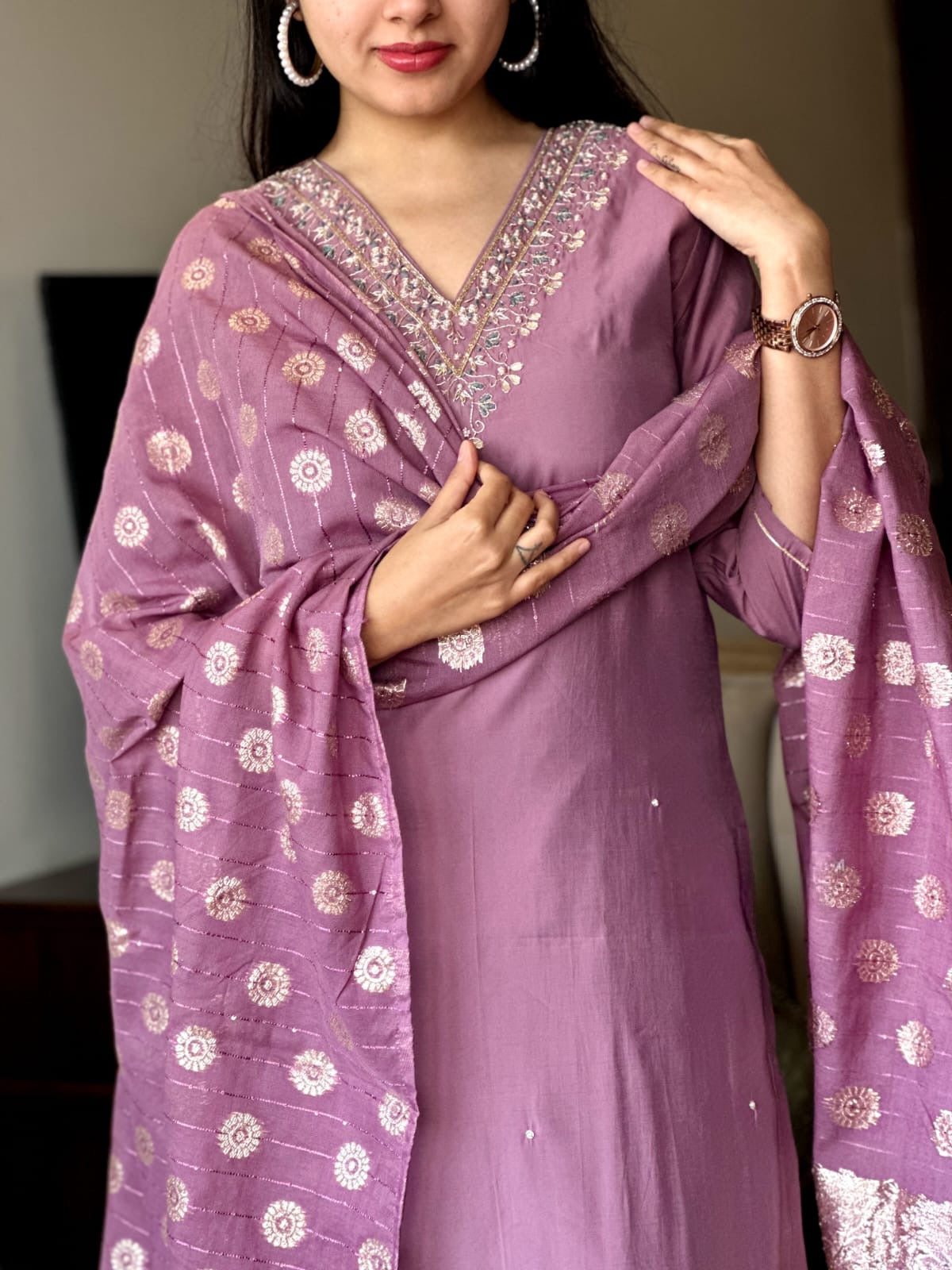 Elegant Viscose Chanderi Embroidered Suit Set with Jacquard Dupatta – 3-Piece Ethnic Ensemble