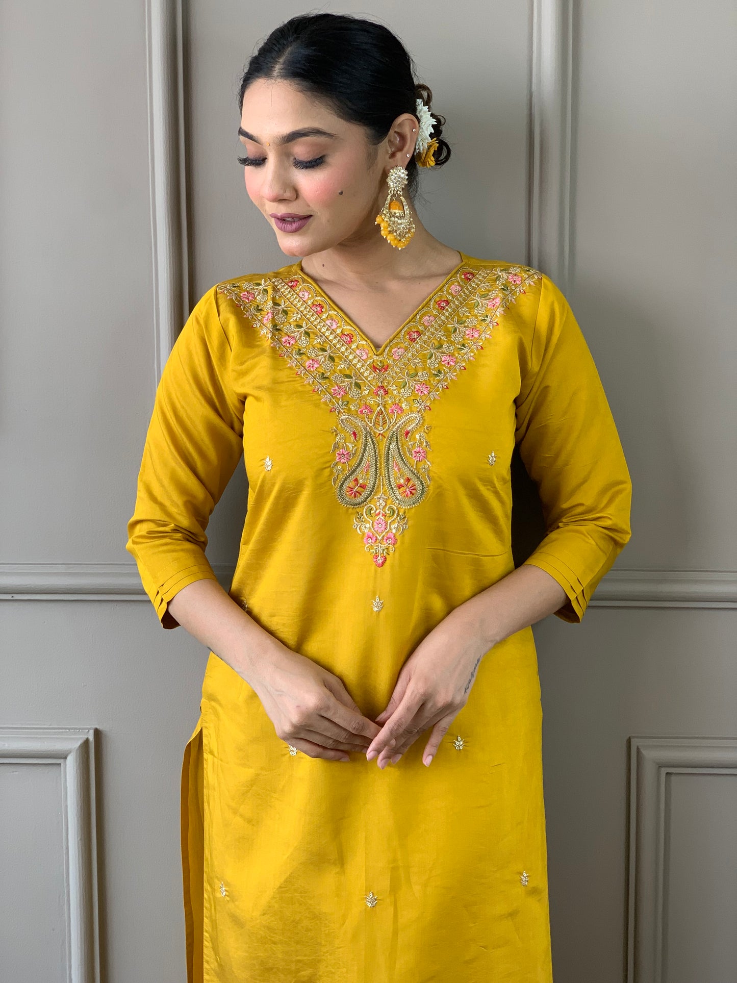Elegant Viscose Chanderi Suit Set with Embroidered Nylon Tabby Dupatta | 3-Piece Designer Ethnic Wear