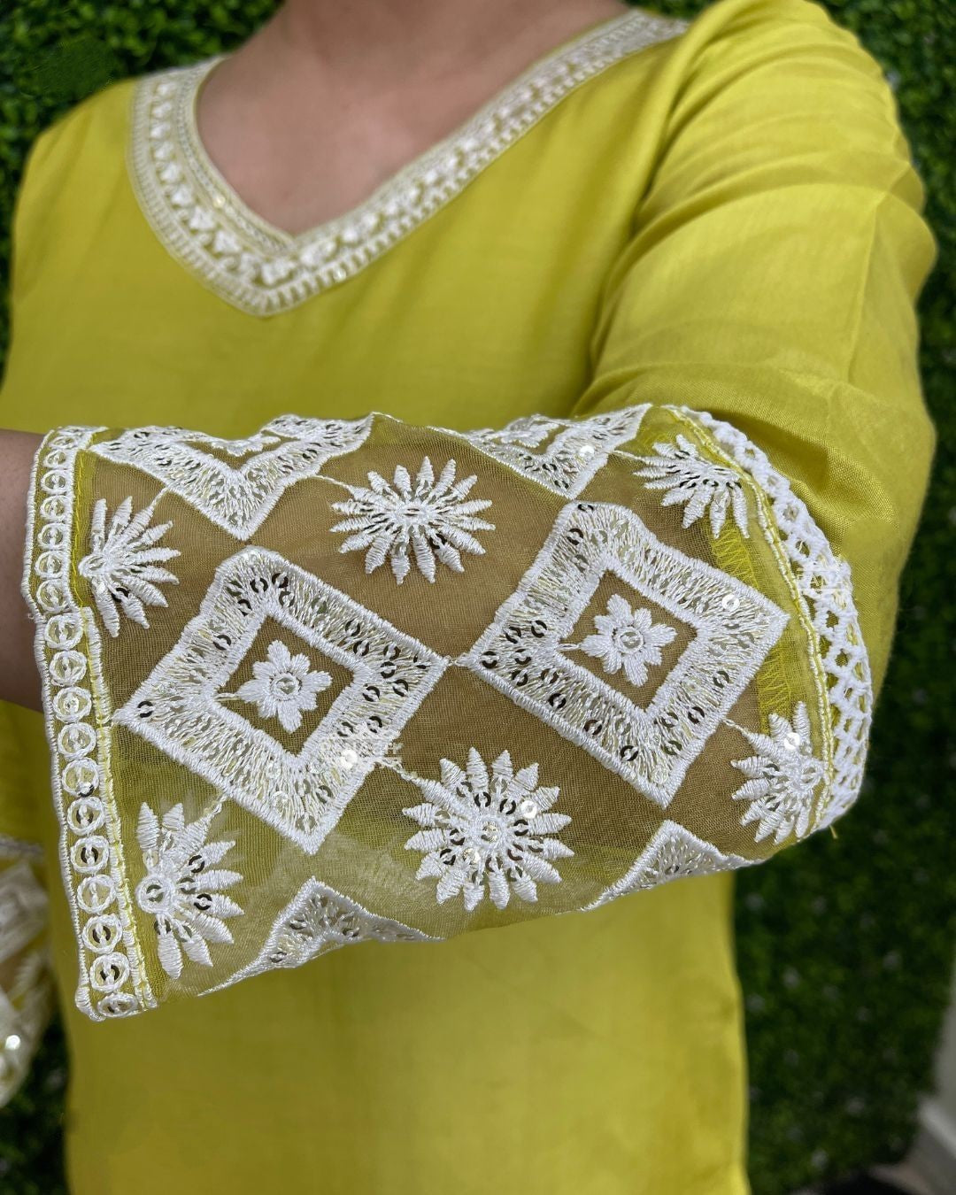 Festive Ready Chanderi Suit Set with Elegant Embroidery & Lightweight Organza Dupatta