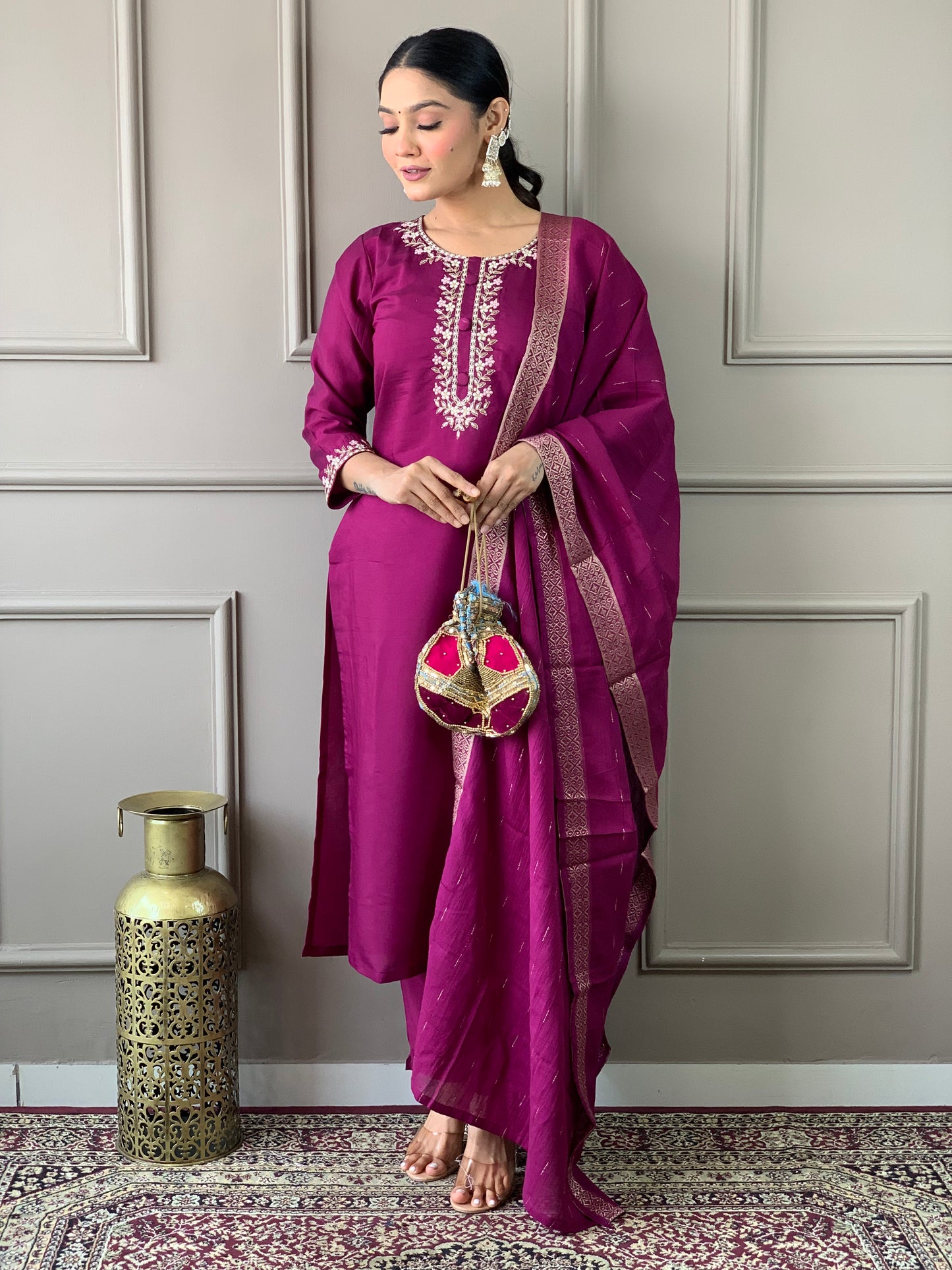 Stylish Viscose Chanderi Kurti Set for Women with Jacquard Dupatta | Traditional 3-Piece Set with Designer Neck & Knee-Length Fit for Women's