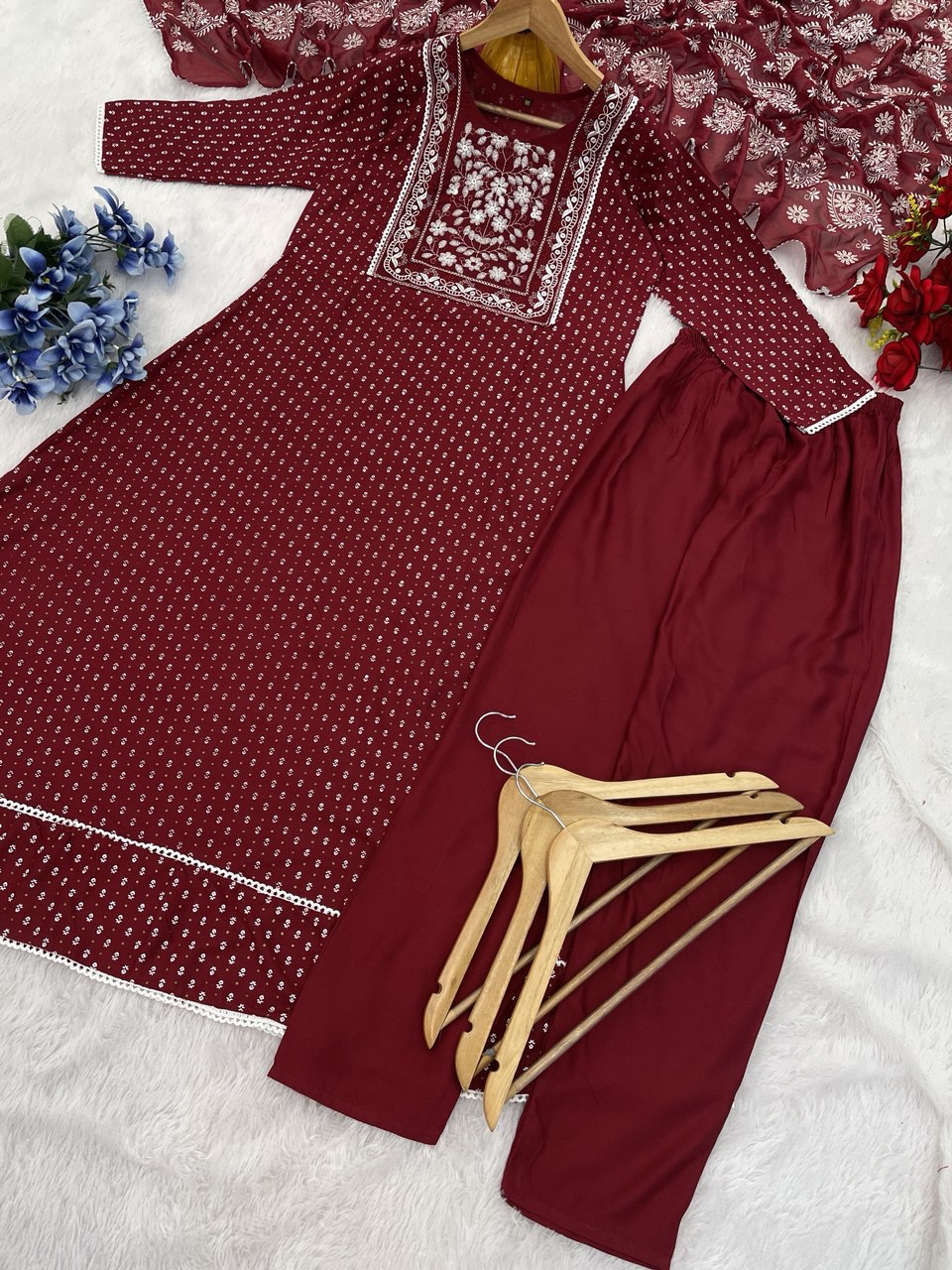 Elegant 14kg Heavy Reyon Suit Set with Embroidery & Foil Work Dupatta