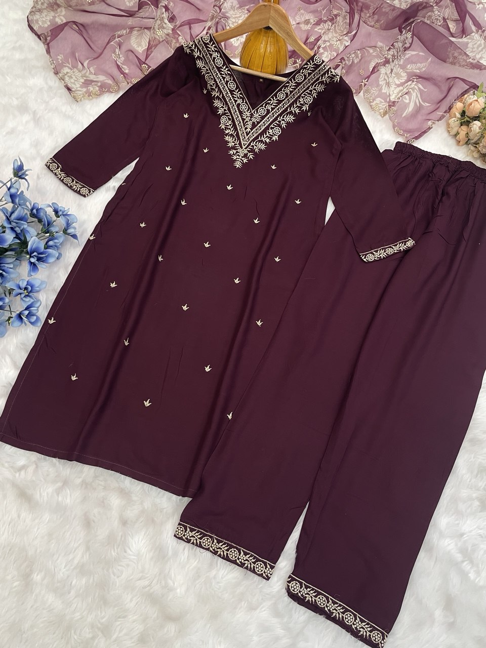 Graceful Heavy Rayon Suit Set with Embroidery & Organza Dupatta – Ready to Wear
