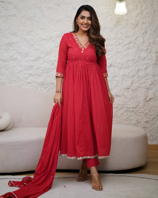 Viscose Diamond Georgette Embroidered Kurti Set with Pant and Dupatta – Ready to Wear | Casual & Elegant