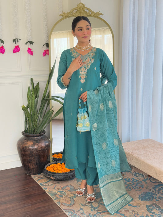 Women's Viscose Chanderi Embroidered Kurta with Pant & Nylon Jacquard Dupatta | Elegant Readymade 3-Piece Suit Set | Ethnic Wear for Festive, Semi-Formal & Daily Occasions