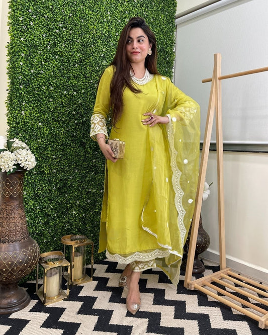 Festive Ready Chanderi Suit Set with Elegant Embroidery & Lightweight Organza Dupatta