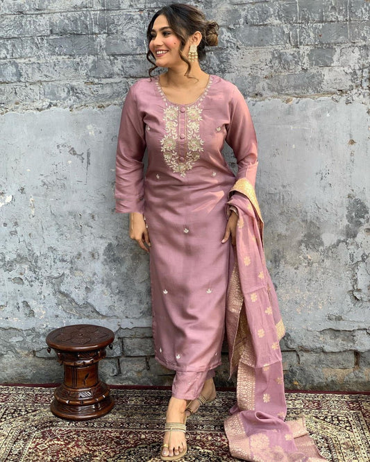 Women’s Viscose Chanderi Kurti Set with Embroidered Jacquard Dupatta & Pant – Full Sleeves, Designer Round Neck