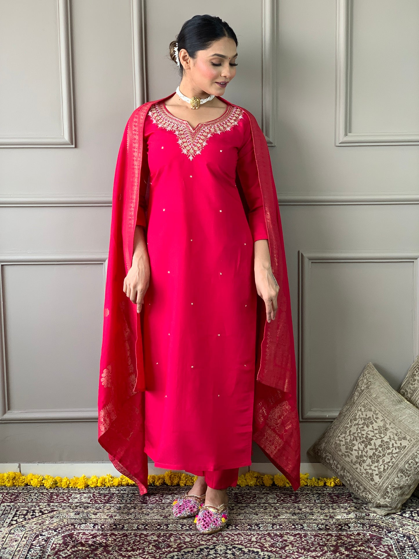 Elegant Ethnic Wear Embroidered Viscose Chanderi Suit Set with Rich Jacquard Dupatta – 3-Piece