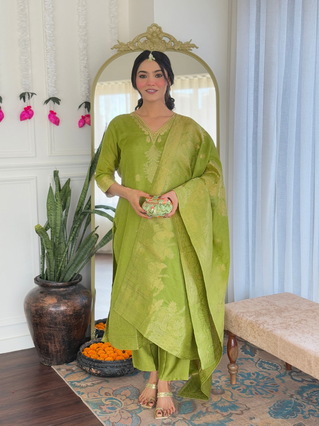 Viscose Jacquard Embroidered Kurti Set with PV Chanderi Pant & Jacquard Dupatta – Ready to Wear | Casual & Stylish