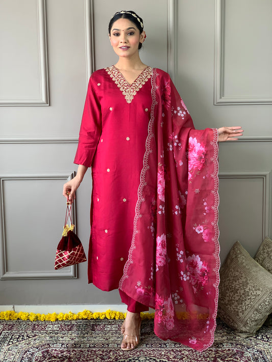 Women’s Viscose Chanderi Kurti Set with Embroidered Nylon Taby Dupatta & Pant – Full Sleeve, Designer V Neck