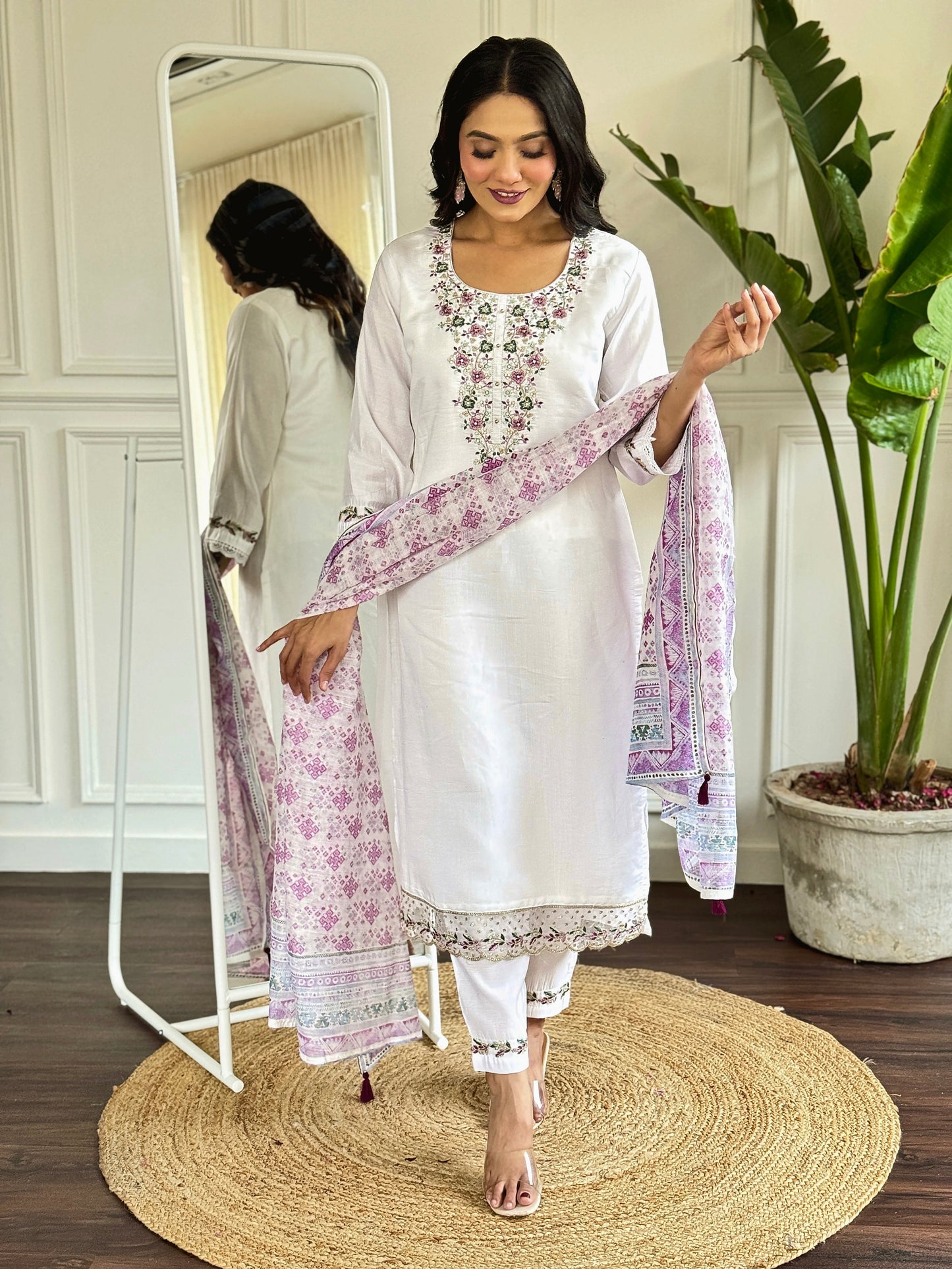 Women's Elegant White Kurti Pant Set in Viscose Chanderi Fabric with Lightweight Clinen Dupatta | Festive & Casual Wear