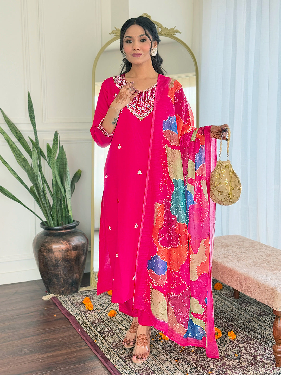 Embroidered Viscose Chanderi Suit Set with Elegant Linen Dupatta – 3-Piece Graceful Ethnic Ensemble
