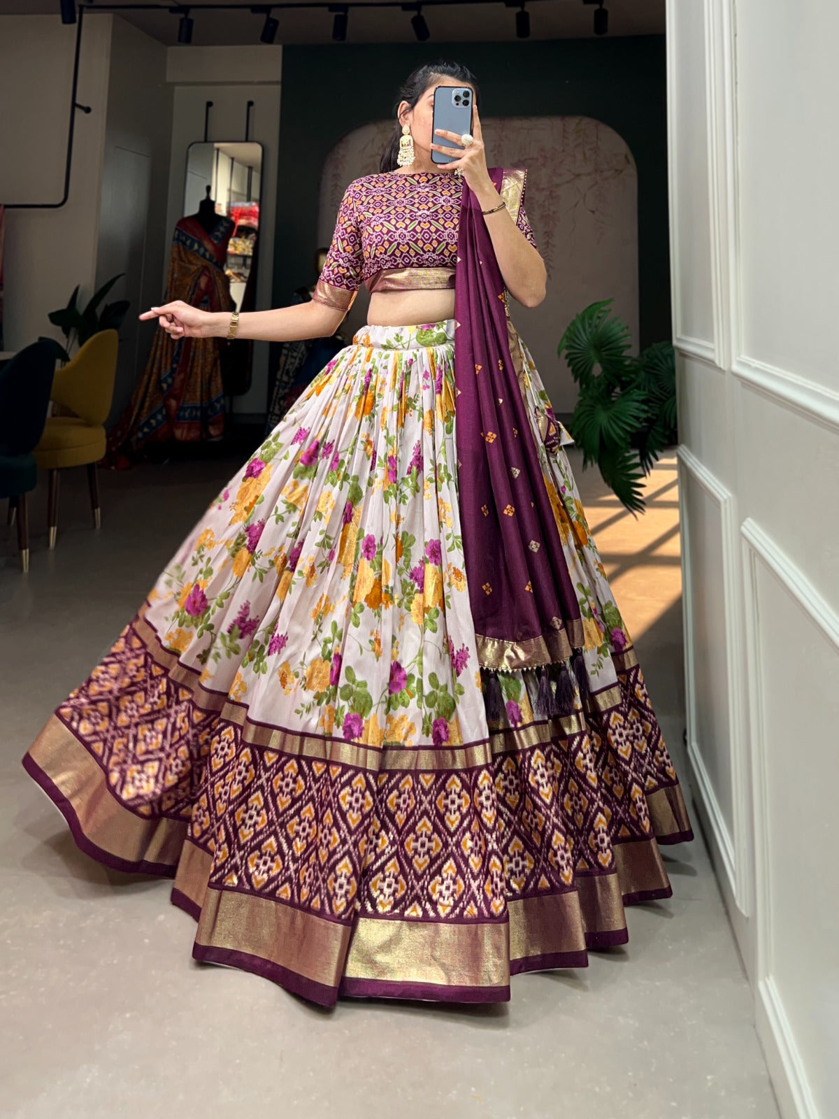 Women's Heavy Silk Floral Digital Print Heavy Silk Lehenga Set – Ready to Wear