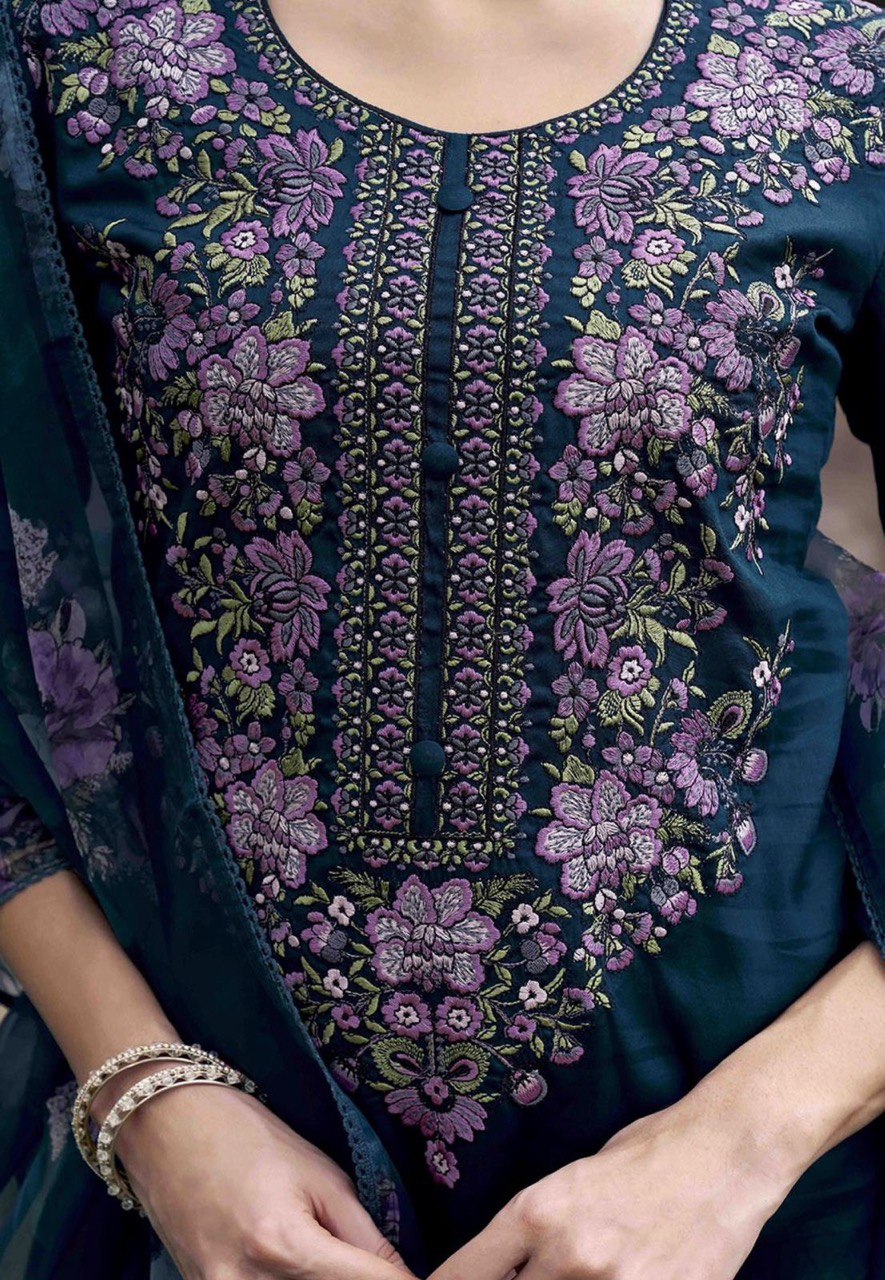 Latest Stylish Heavy Roman Suit Set with Embroidery & Digital Print Organza Dupatta