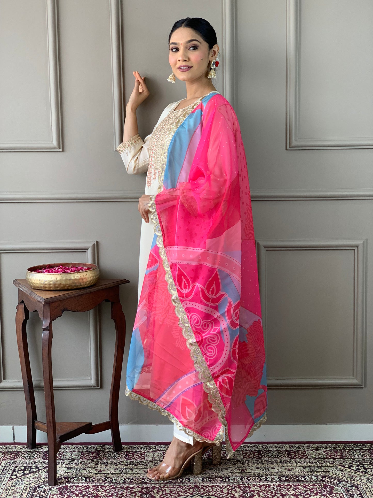 Women’s Viscose Chanderi Kurti Set with Embroidered Nylon Taby Dupatta & Pant – Designer Round Neck, Knee Length