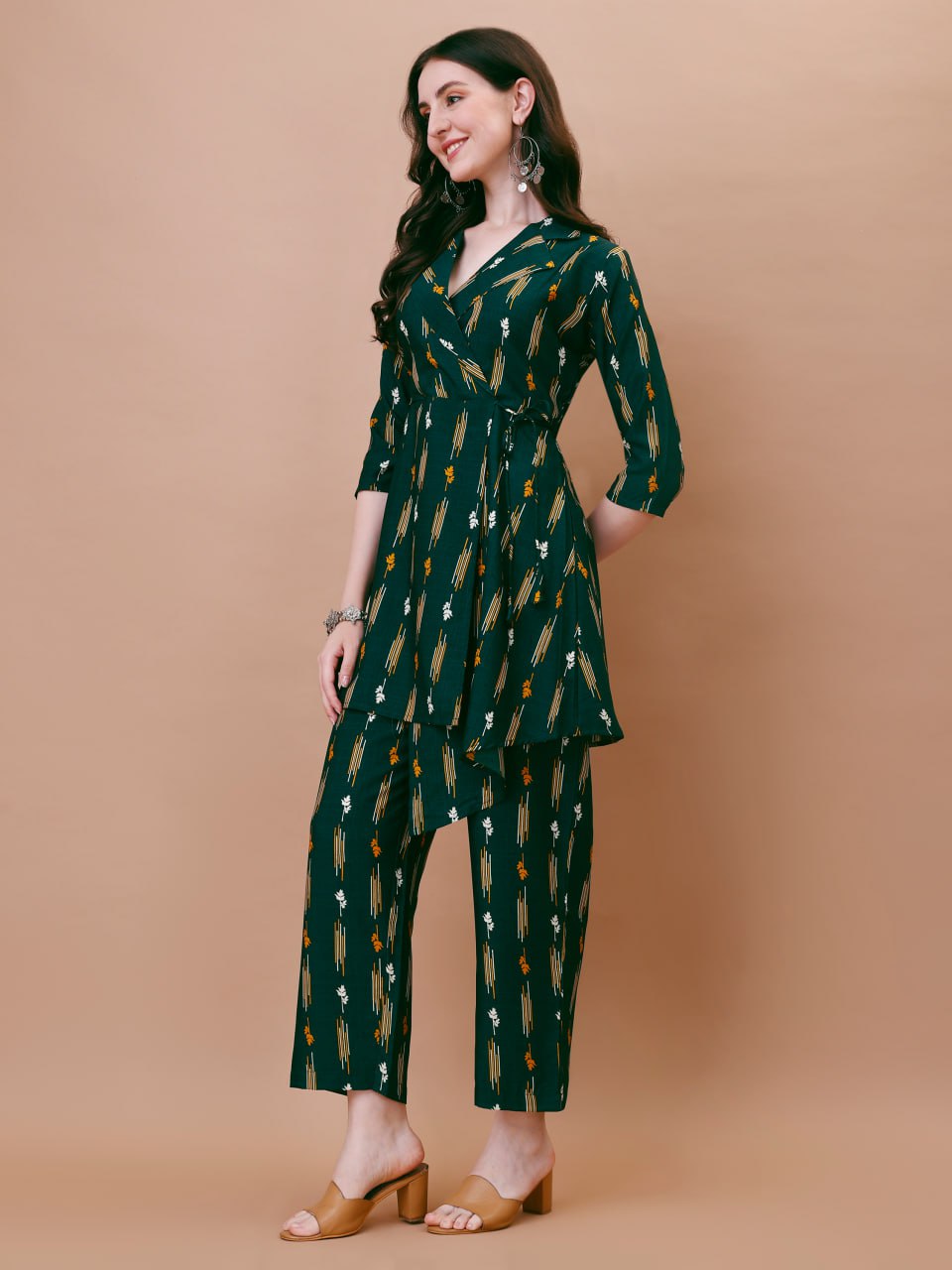 Elegant American Crepe Straight Co-ord Set for Women – Kurti Pant Style Ethnic & Casual Wear