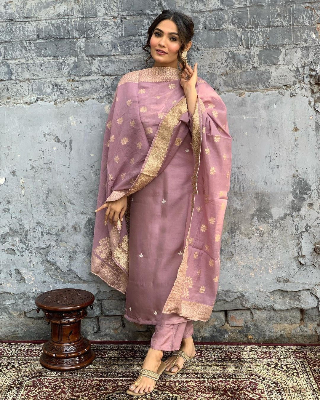 Women’s Viscose Chanderi Kurti Set with Embroidered Jacquard Dupatta & Pant – Full Sleeves, Designer Round Neck