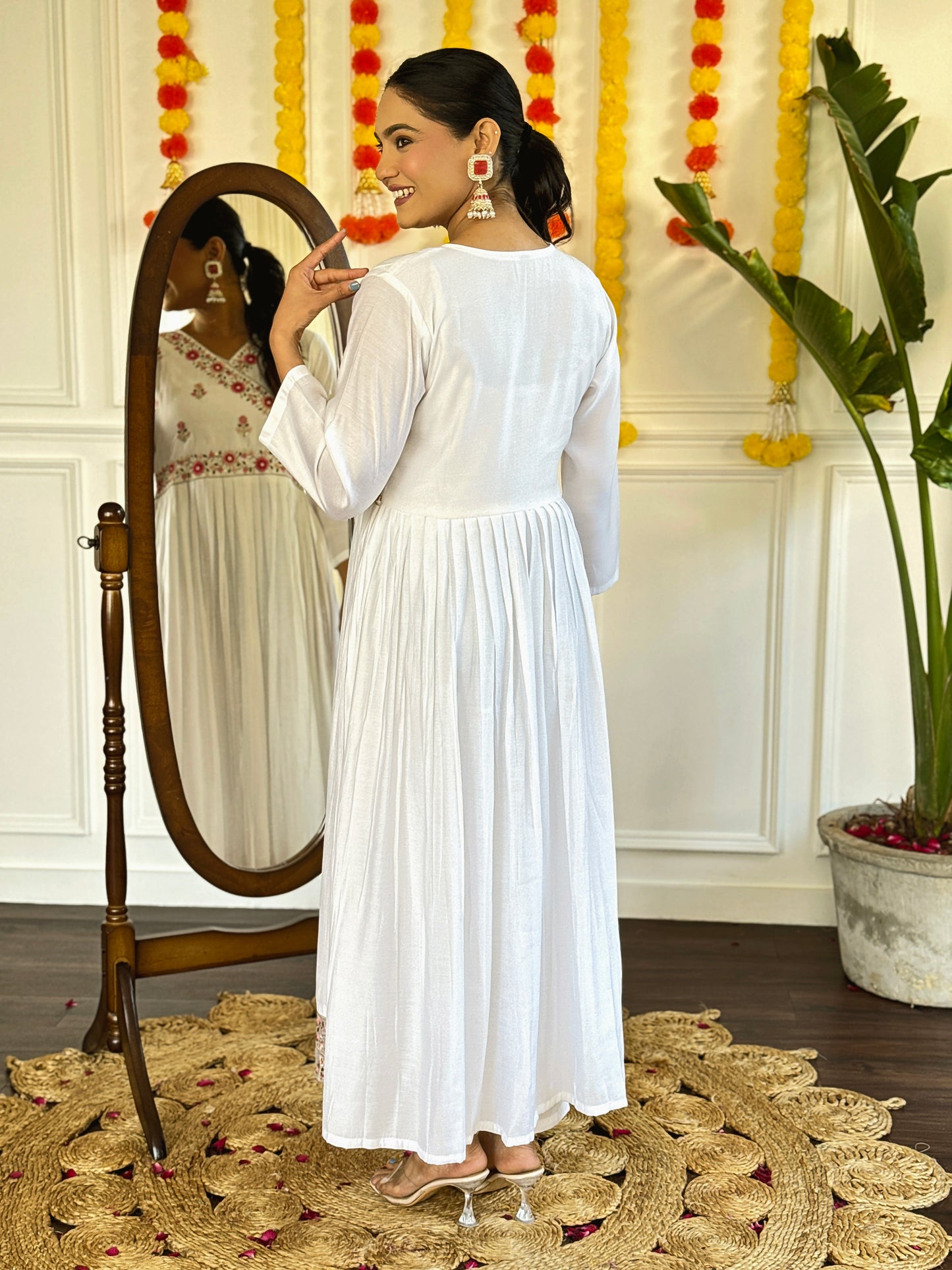 Stylish Embroidered Chanderi Ensemble with Flowy Jacquard Dupatta