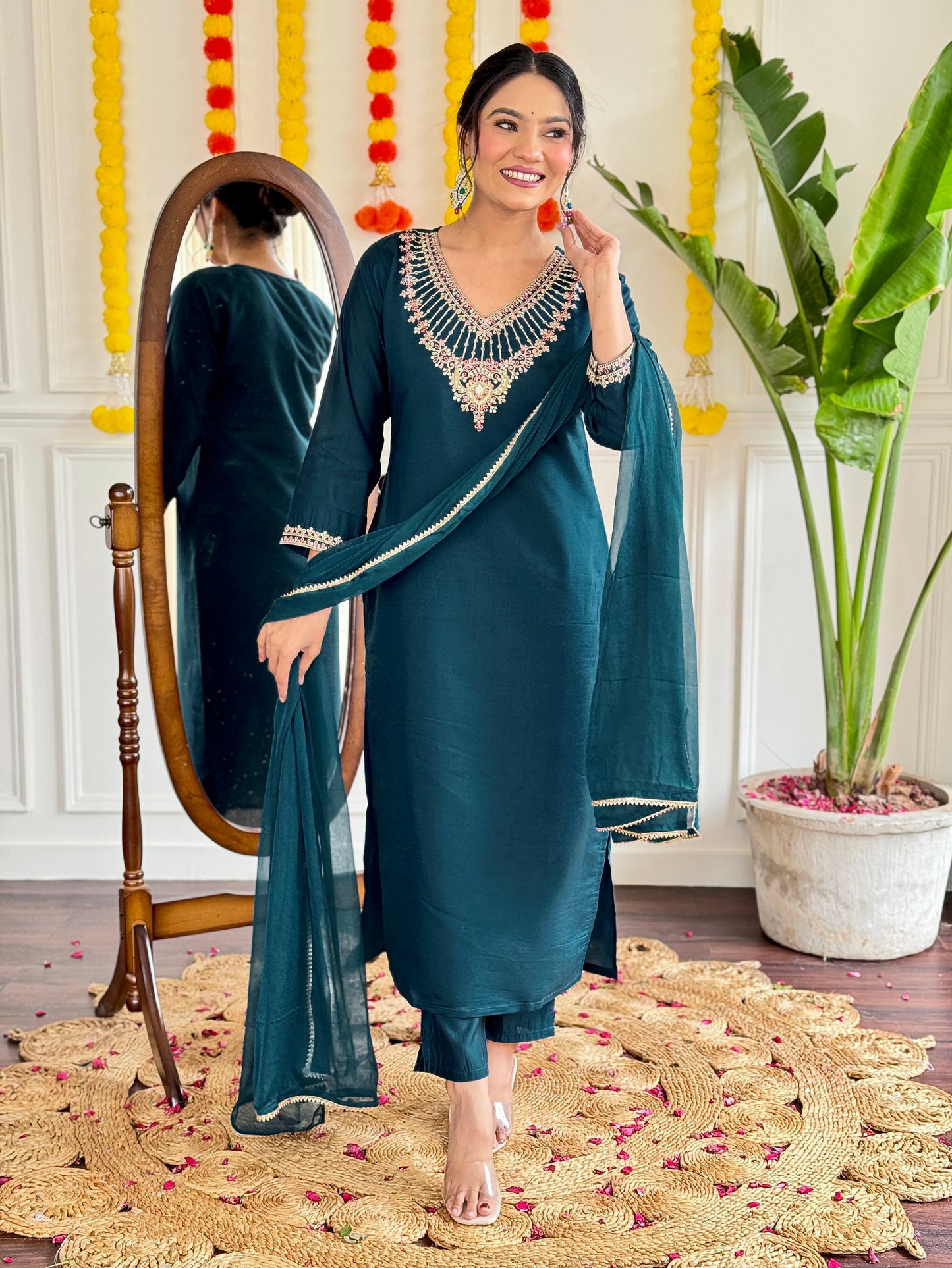 Women’s Viscose Chanderi Kurti Set with Embroidered Jacquard Dupatta & Pant – 3/4 Sleeves, Designer V Neck, Knee Length