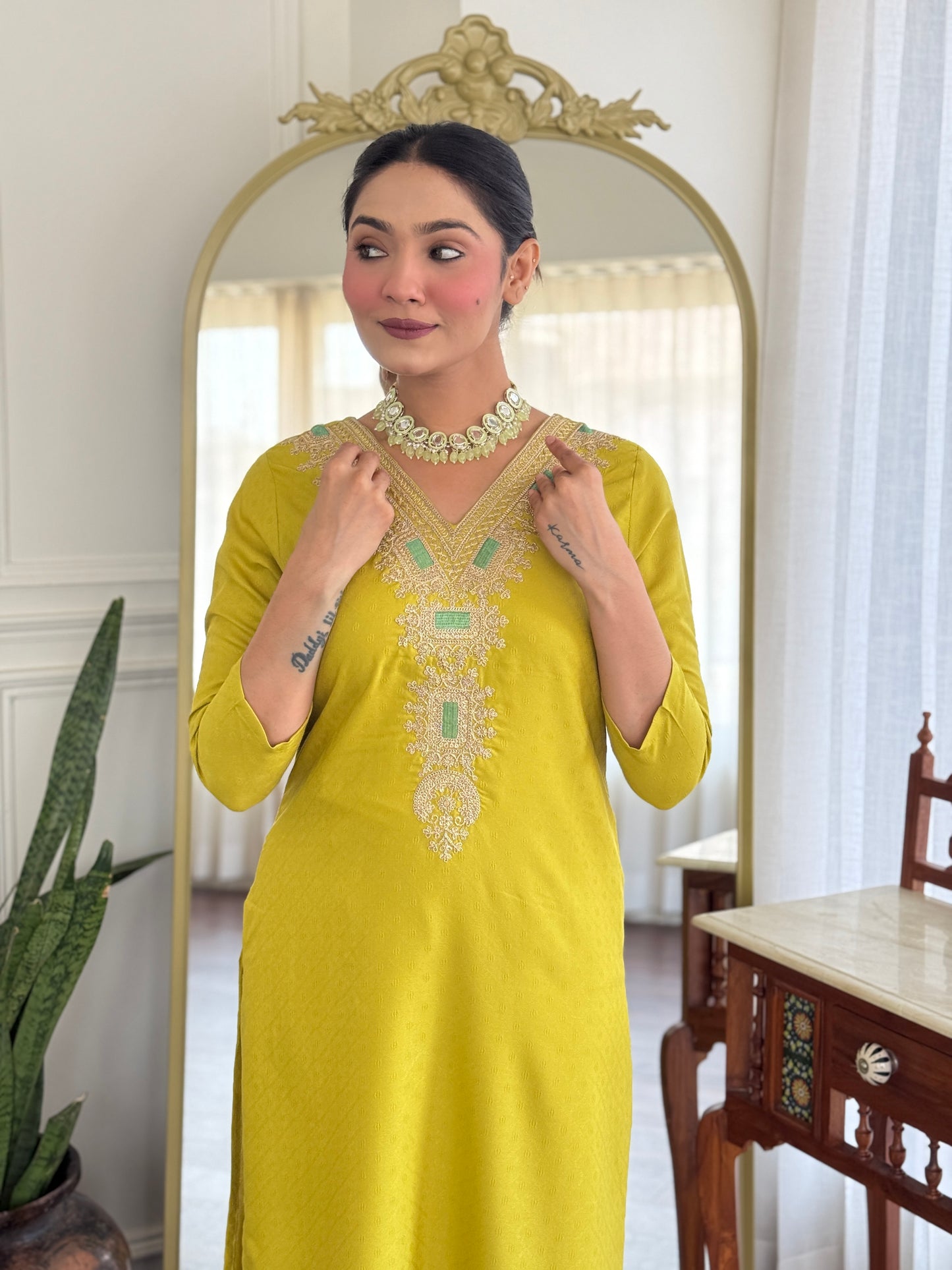 Latest Style Embroidered Viscose Rayon Suit Set with Organza Dupatta