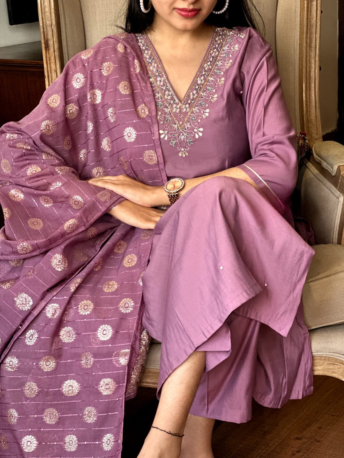 Elegant Viscose Chanderi Embroidered Suit Set with Jacquard Dupatta – 3-Piece Ethnic Ensemble