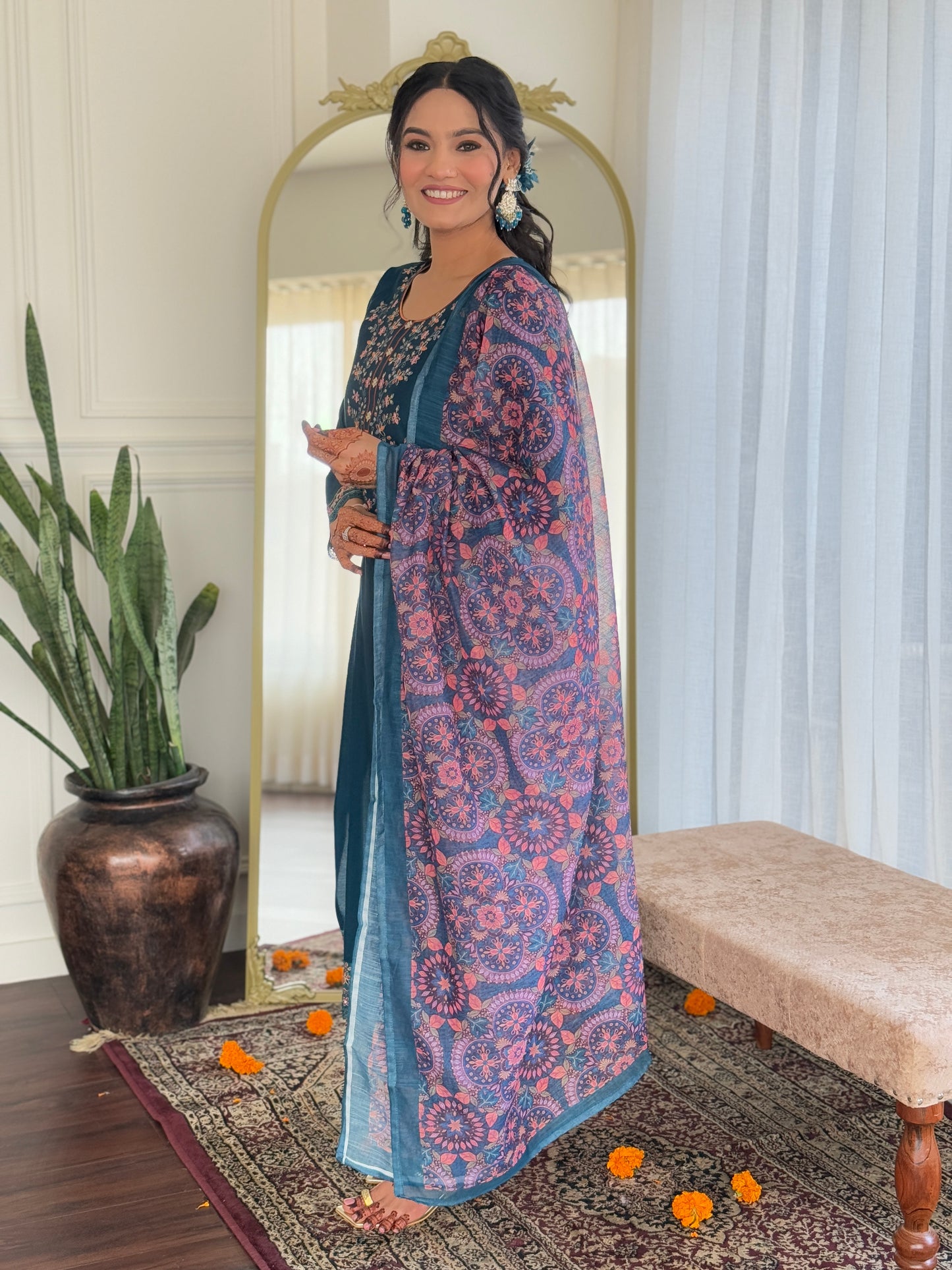 Graceful Chanderi Silk Suit Set with Embroidered Pure Linen Dupatta