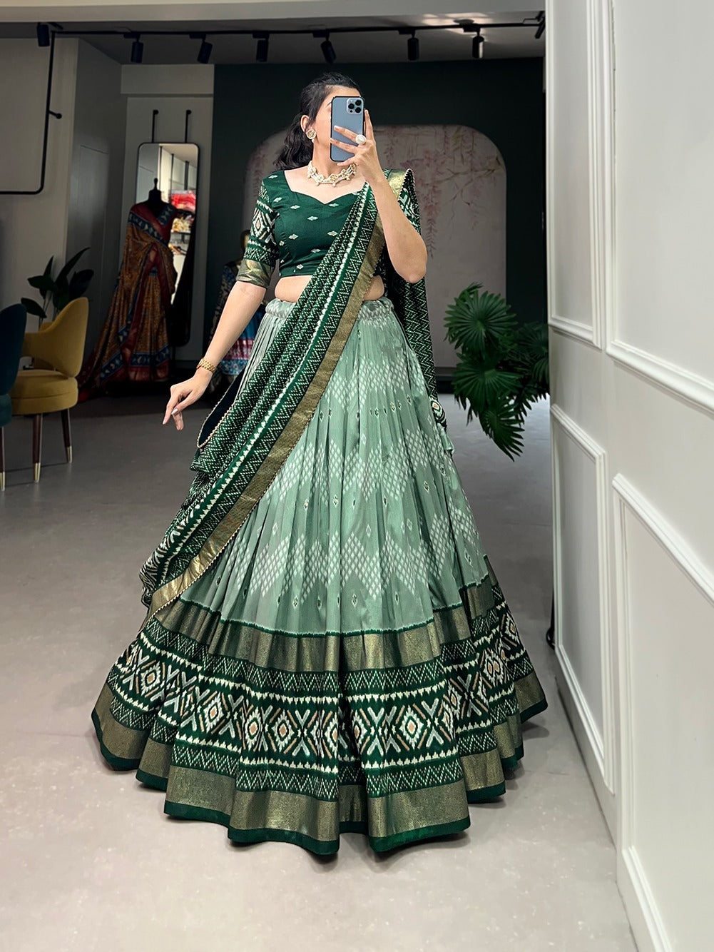 Heavy Silk Digital Print Lehenga Set – Rich, Regal & Ready to Flaunt