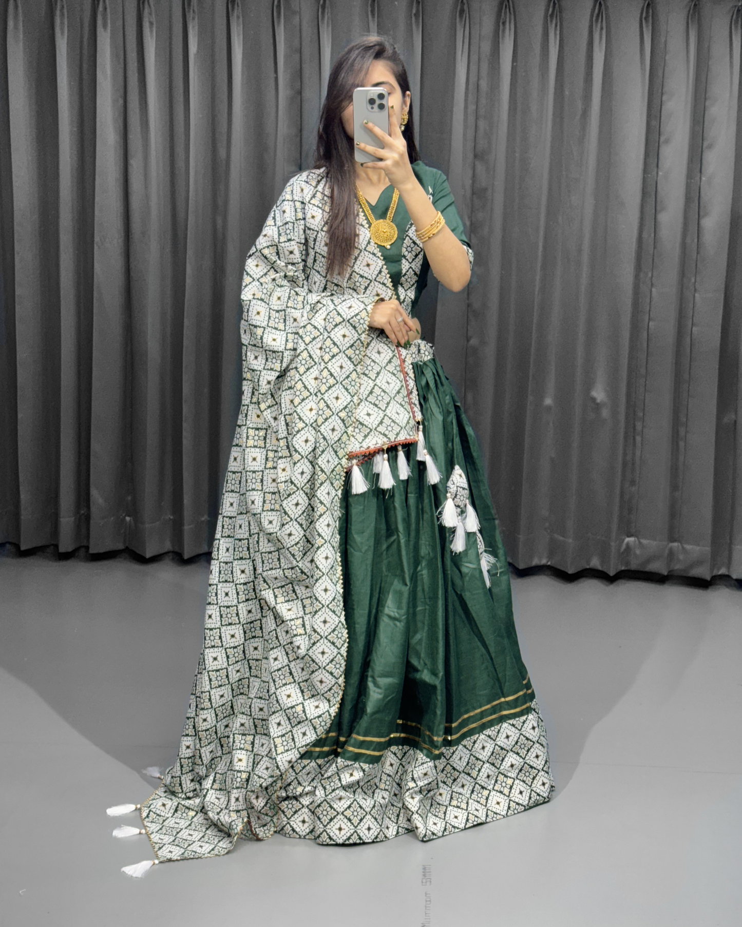 Women’s Cotton Lehenga Choli – Ready to Wear with Mirror Work & Printed Dupatta