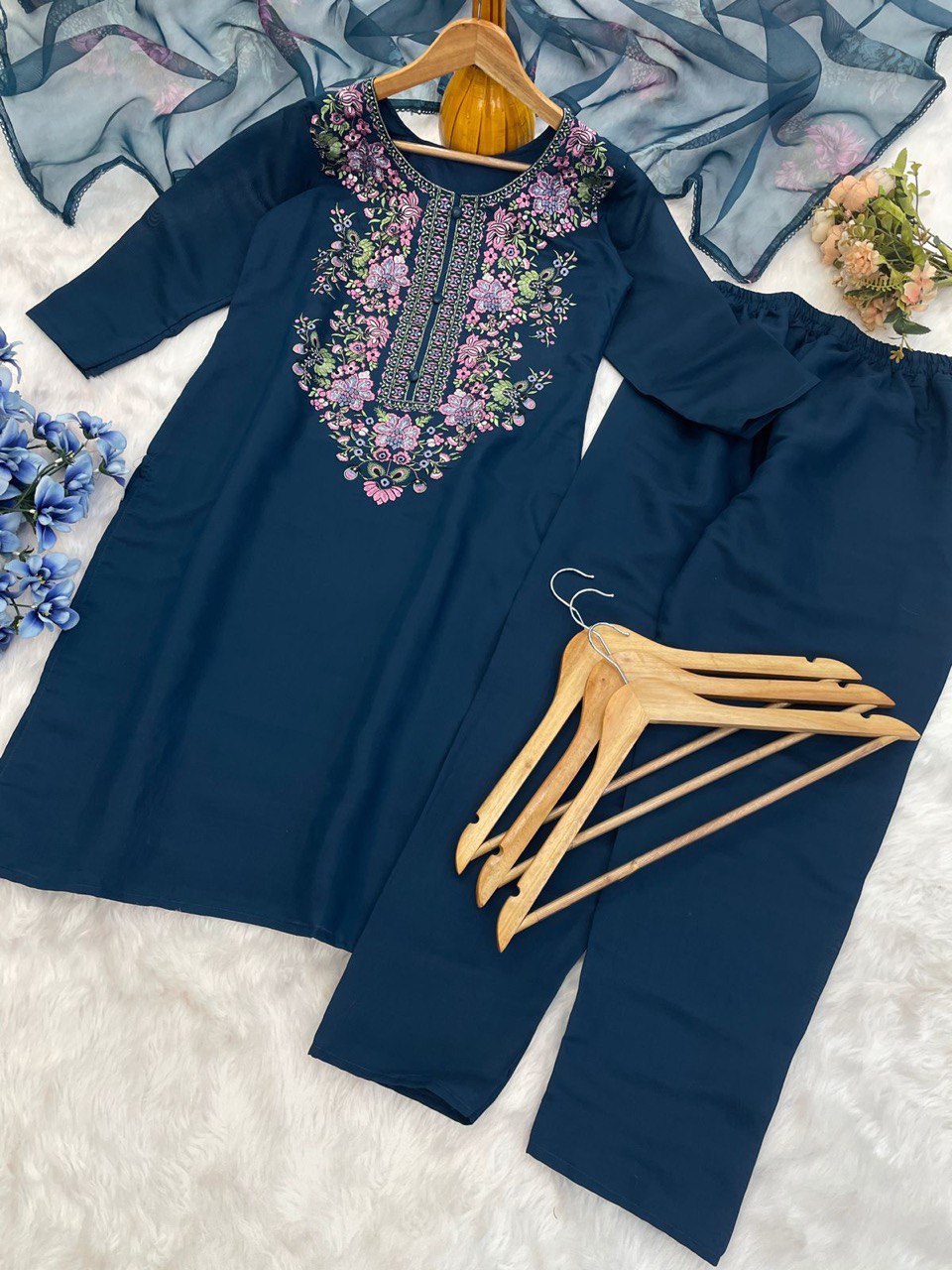 Latest Stylish Heavy Roman Suit Set with Embroidery & Digital Print Organza Dupatta