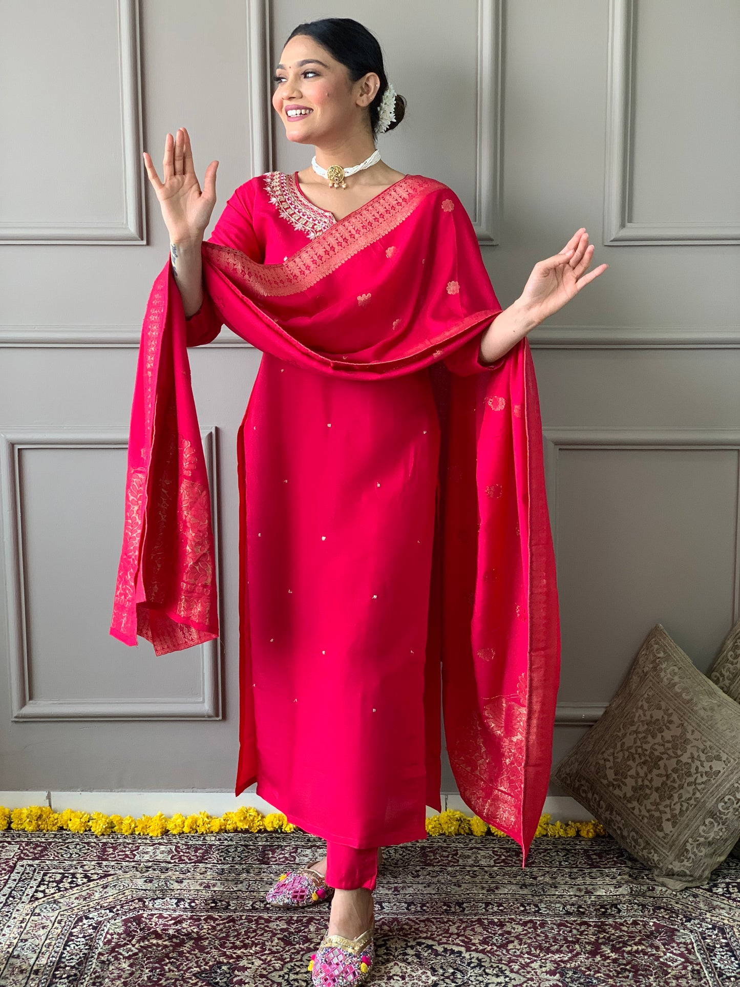 Elegant Ethnic Wear Embroidered Viscose Chanderi Suit Set with Rich Jacquard Dupatta – 3-Piece