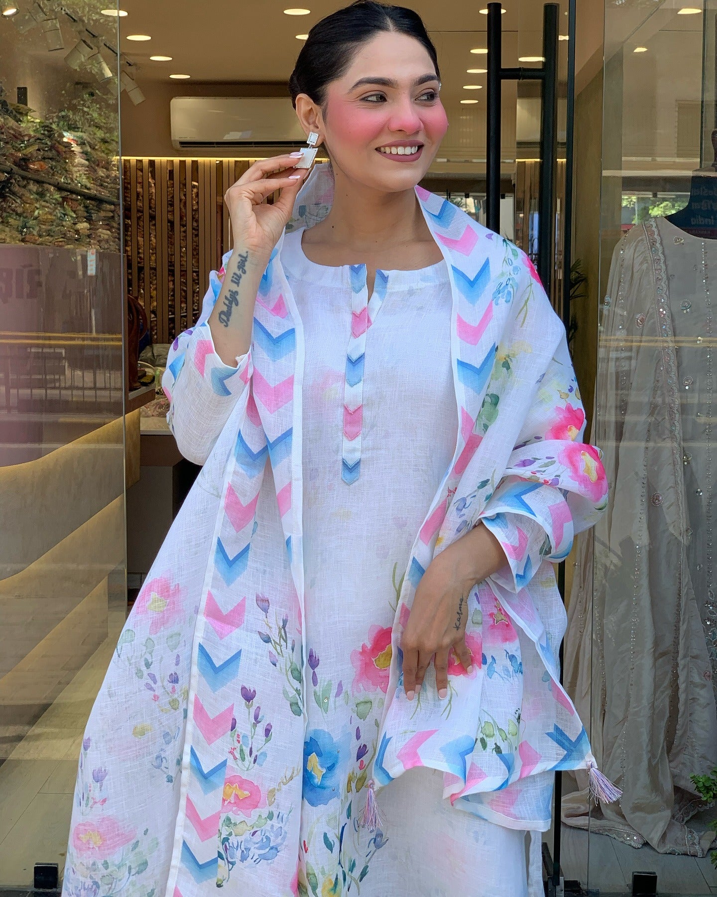 Women's Pure Linen Embroidered Kurta with Pant & Dupatta | Premium Readymade 3-Piece Suit Set | Elegant & Breathable Ethnic Wear for Summer, Office, and Semi-Formal Occasions
