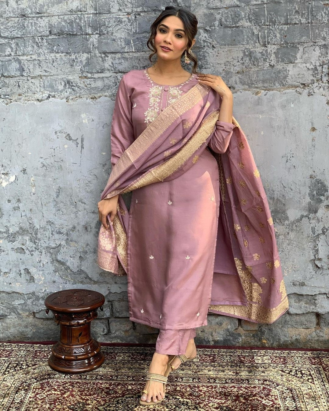Women’s Viscose Chanderi Kurti Set with Embroidered Jacquard Dupatta & Pant – Full Sleeves, Designer Round Neck