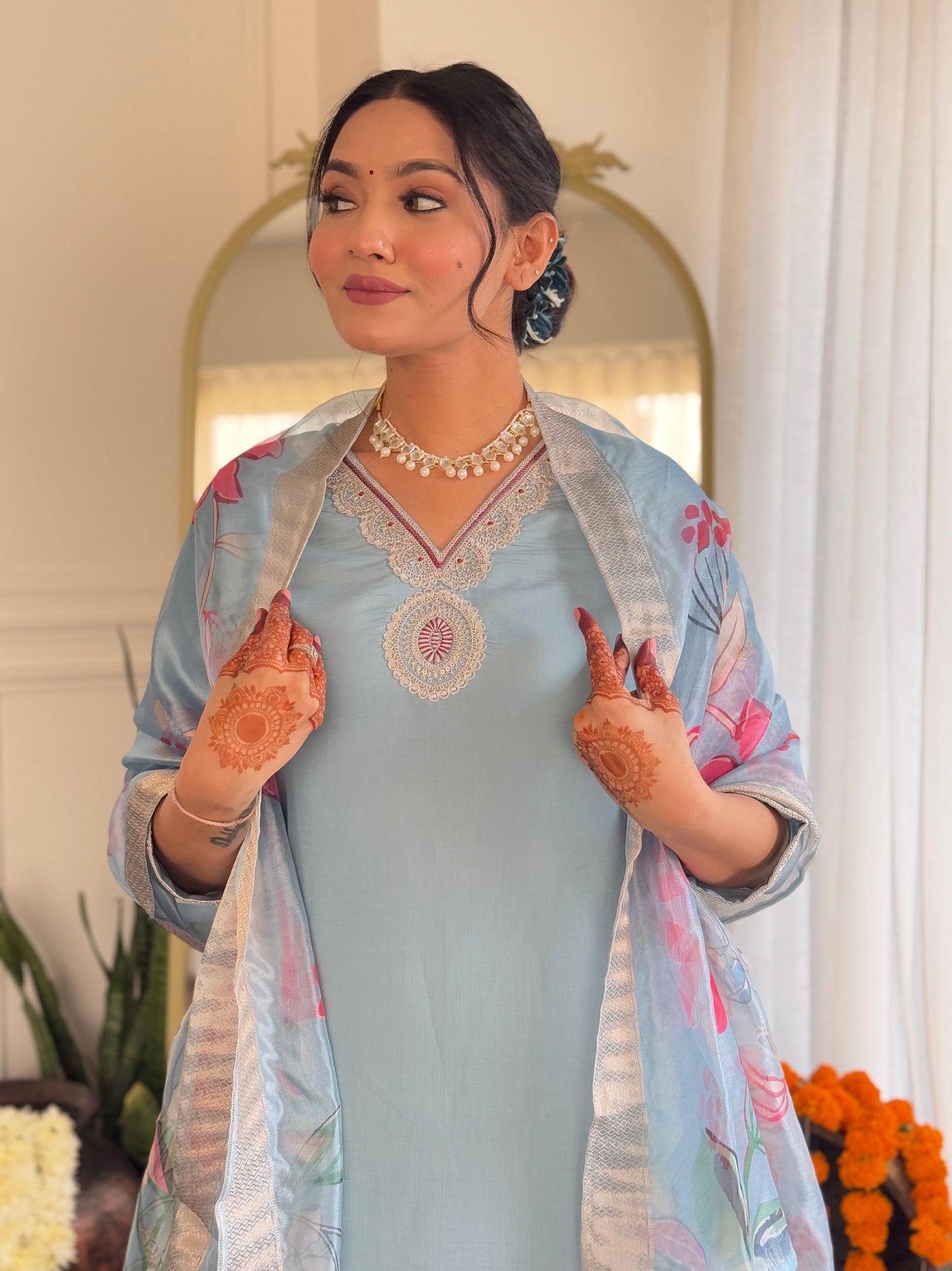 Latest Roman Silk Suit Set with Organza Jacquard Butti Dupatta – Elegant 3-Piece Ethnic Ensemble