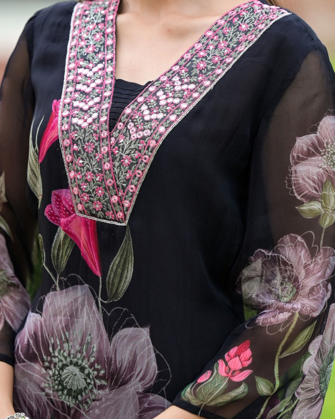 Stylish Georgette Embroidered Kurti Set with Viscose Chanderi Dupatta – 3-Piece Ethnic Wear for Women