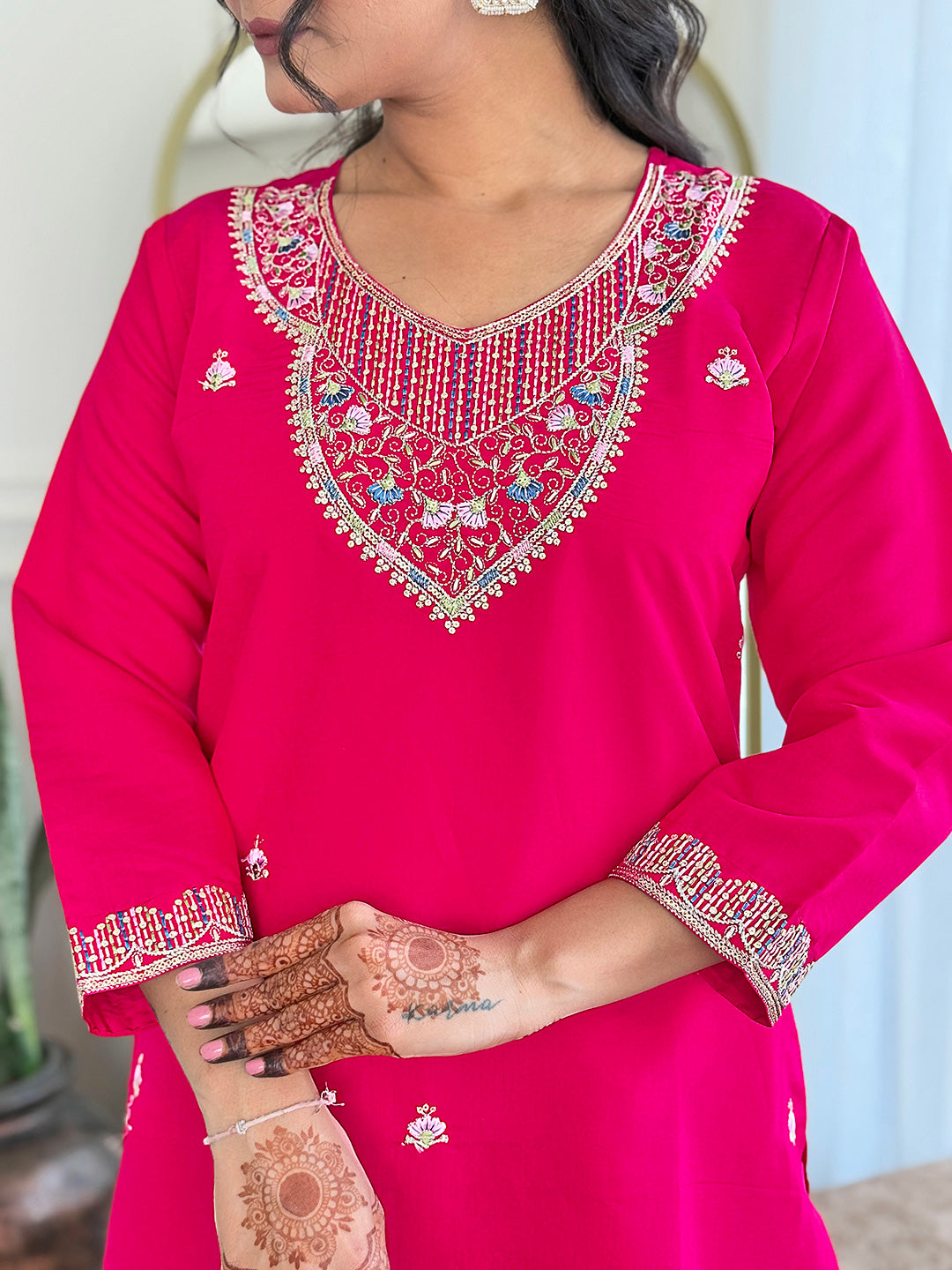 Embroidered Viscose Chanderi Suit Set with Elegant Linen Dupatta – 3-Piece Graceful Ethnic Ensemble