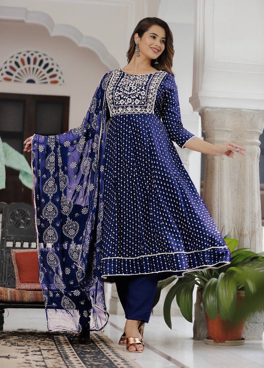 Elegant 14kg Heavy Reyon Suit Set with Embroidery & Foil Work Dupatta