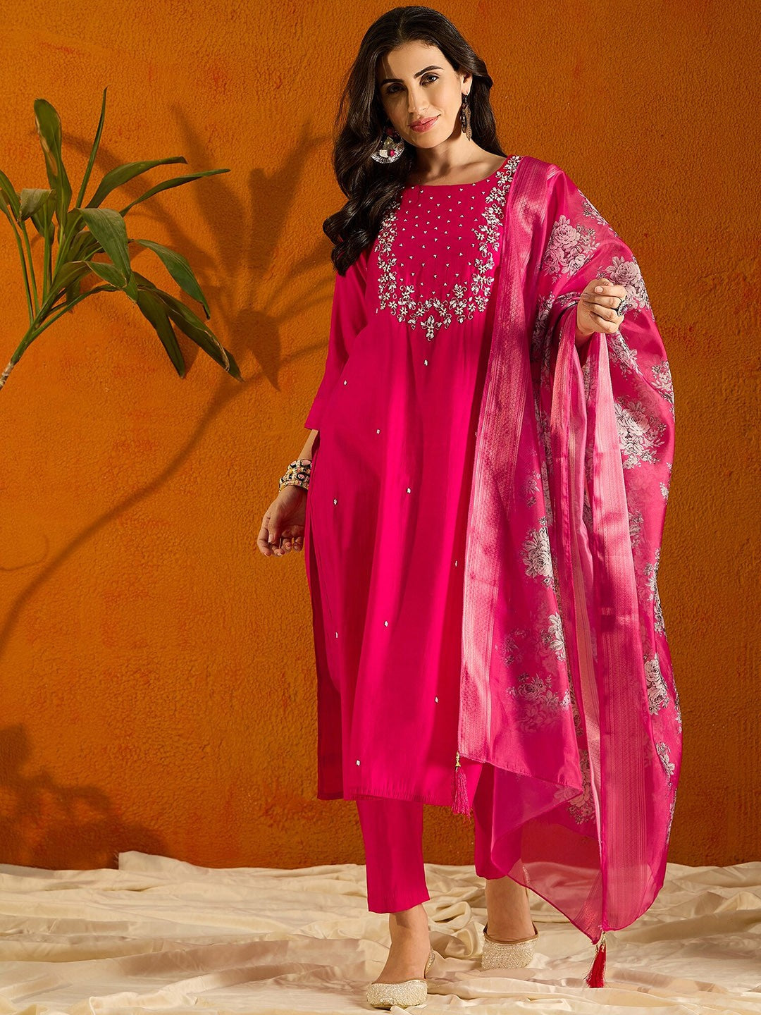 Elegant Ethnic Ensemble Embroidered Viscose Chanderi Suit Set with Rich Jacquard Dupatta – 3-Piece