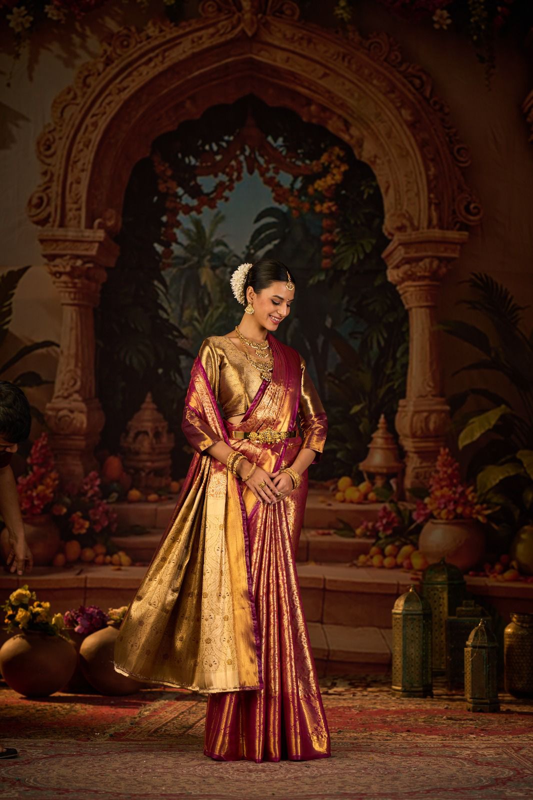 Hot Selling Kanjivaram Silk Saree with Latest Zari Work | Saree with Contrast Blouse Piece | Ideal for Engagements, Puja, and Party Wear